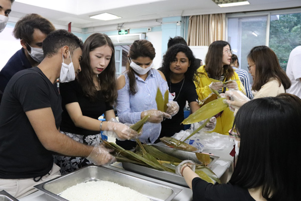 1528252176352774.jpg 1 IMG_2520.jpg